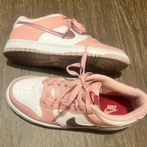 Nike Girls Dunk Low Pink Velvet
